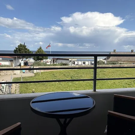 Strandhotel-19-sardinenbuechse 4* Dahme (Schleswig-Holstein)